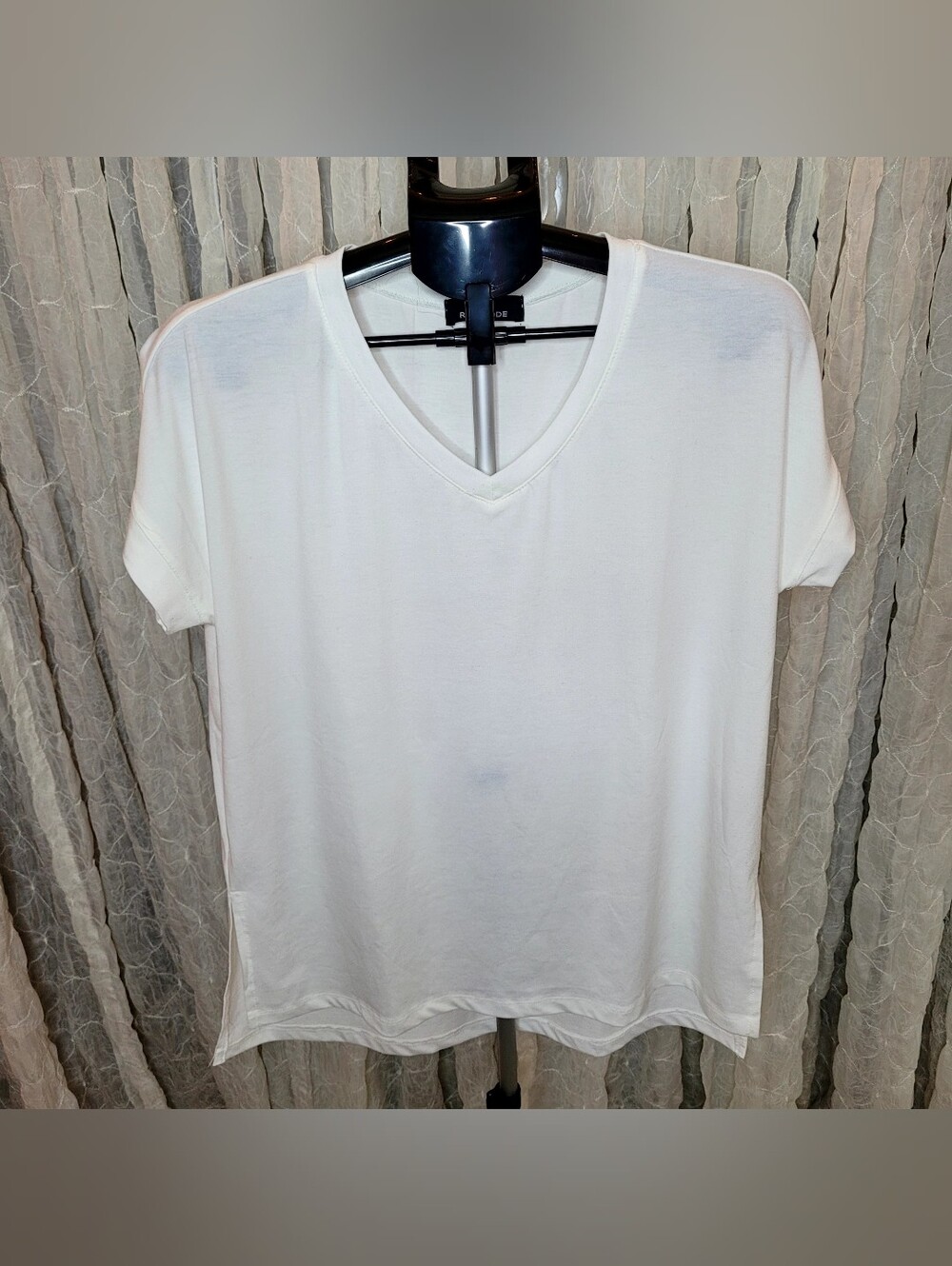 Rae Mode Oversized V Neck Short Sleeve Top White Side Slit Size S NWOT